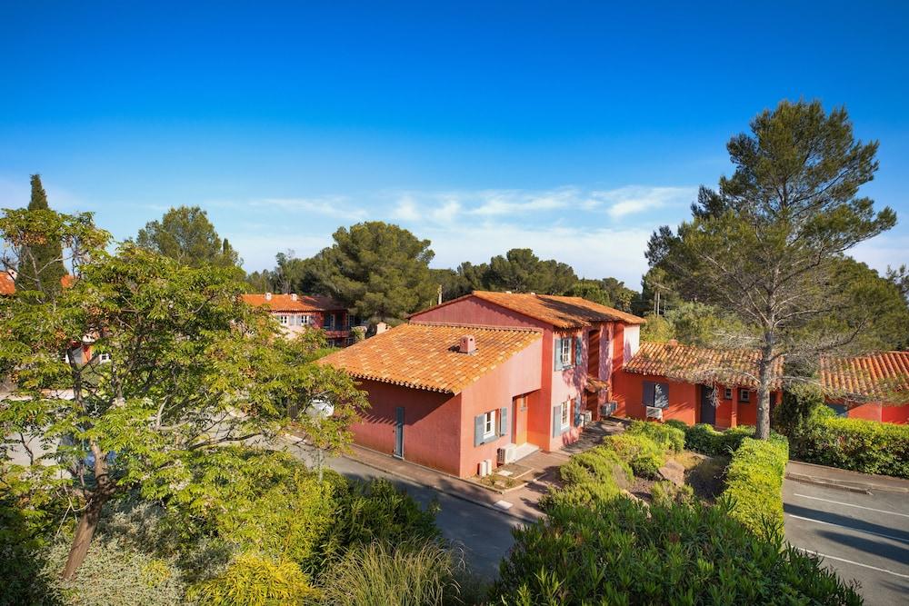 Vakantiepark Sowell Residences Chenes Verts 3*